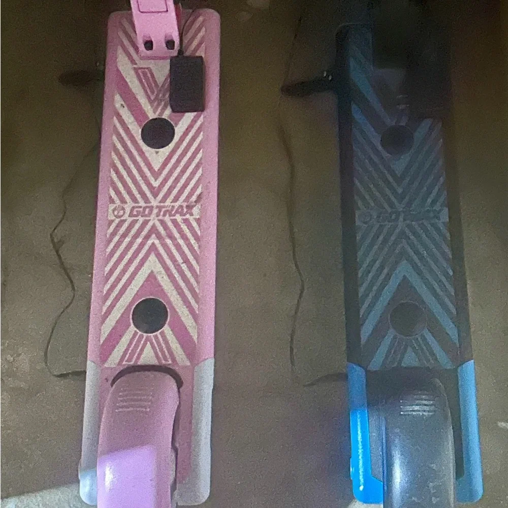 Electric Scooters - Picture 2 of 3